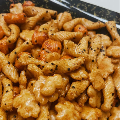 Goede prijs Japanse in het groot aangepaste van de het zeewierrijst van rijstcrackers de crackersnacks online