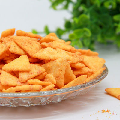 Goede prijs Populaire van de het Graanrijst van de Snackdriehoek de Crackers Knapperige OEM Op smaak gebrachte Koekjes online