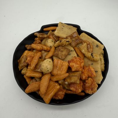 Krakende Koreaanse rijstcrackers Zout en heerlijk